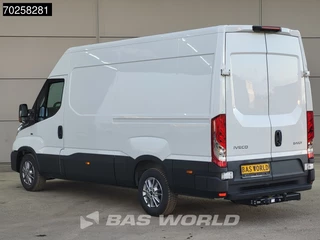 Iveco Daily Iveco Daily 35S21 210PK 3.0L Automaat 2025 model L2H2 Trekhaak Tacho ACC LED CarPlay Velgen Camera 12m3 Airco Trekhaak - afbeelding nr 2