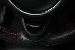 MINI Cooper Mini Mini 1.5 Cooper Chili Serious Business | John Cooper Works Chili Pakket | Keyless Entry | lederen bekleding | Navigatie | Parkeersensoren | verwarmde voorstoelen - afbeelding nr 30
