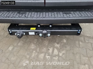 Iveco Daily Iveco Daily 35C21 3.0L Automaat Laag dak L2H1 Uniek! LED Trekhaak Navi ACC 8m3 Airco Trekhaak - afbeelding nr 6