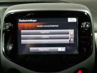 Toyota Aygo Toyota Aygo 1.0 VVT-i x-play / Automaat / Apple Carplay/Android-Auto / Airco - afbeelding nr 48