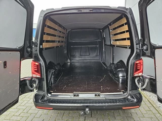 Volkswagen Transporter Volkswagen Transporter 2.0 TDI L2H1 Navi 110 PK 20 inch Nieuwstaat - afbeelding nr 43