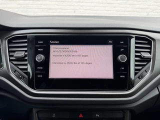 Volkswagen T-Roc Volkswagen T-ROC 1.5 TSI Sport Led Adaptive cruise Climate control Navigatie Pdc voor+achter DAB - afbeelding nr 42
