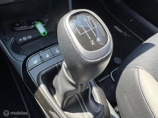 Kia Picanto Kia Picanto 1.0 T-GDi 100pk X-Line 5 zits   Sport uitvoering, X-Tra hoge instap ,  Full option ,  Stoel & Stuur verwarming , Navi/ camera/Appel & Android auto , Bluetooth , Leder bekelding , Side skirts , 10.000km !! - afbeelding nr 29
