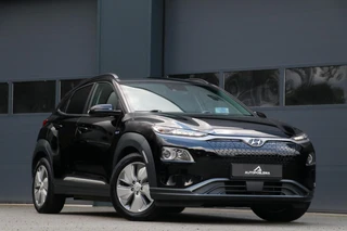 Hyundai Kona EV Fashion 64 kWh Headup Display AdaptiveCruise AppleCarplay Camera Warmtepomp SOH100% 132000KM BJ2020