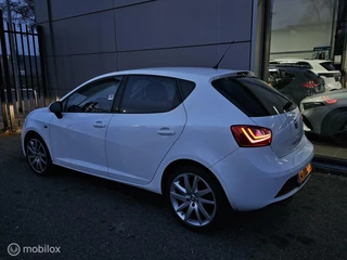 SEAT Ibiza Seat Ibiza 1.2 TSI FR Navigatie/Bluetooth/Parkeersensoren - afbeelding nr 9