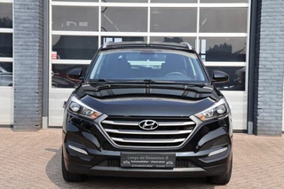 Hyundai Tucson Hyundai Tucson 1.6 T-Gdi comfort 177 pk, navigatie, camera - afbeelding nr 2