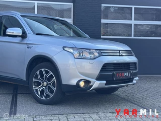 Mitsubishi Outlander Mitsubishi Outlander 2.0 PHEV Executive Edition NAP DEALER ONDERHOUDEN ZEER NETTE WAGEN - afbeelding nr 31