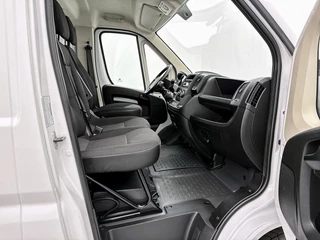 Opel Movano Opel Movano 2.2D 140pk Bakwagen met Laadklep Cruise Control Meubelbak Airco - afbeelding nr 27
