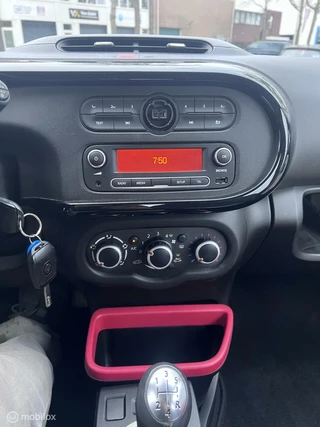 Renault Twingo Renault Twingo 1.0 SCe Collection - afbeelding nr 22