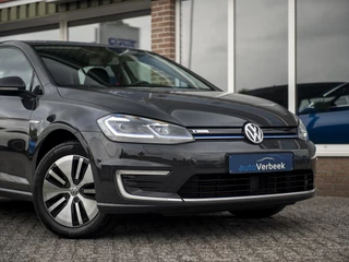 Volkswagen e-Golf Volkswagen e-Golf 136pk | Navi Discover Pro | Warmtepomp | LED koplampen | Apple Carplay & Android Auto | Stoelverwarming - afbeelding nr 31
