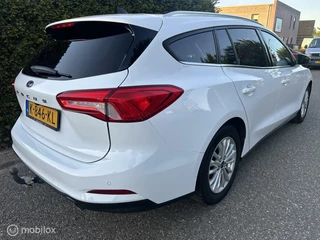 Ford Focus Ford Focus Wagon 1.0 EcoBoost Titanium X Business - afbeelding nr 3