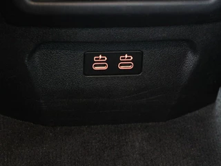BMW 2 Serie BMW 2-serie Gran Coupé 218i M Sport | Stoelverwarming | Adaptive cruise |  Carplay | Trekhaak | Sportstoelen | DAB | Half leder | Live Cockpit | Climate control - afbeelding nr 34