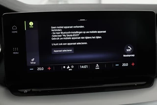 Škoda Octavia Skoda Octavia 1.0 e-TSI Sport | Carplay | Trekhaak |  Sportstoelen | Full LED | Sfeerverlichting | Navigatie | Climate control | Parkeerhulp - afbeelding nr 26