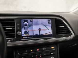 SEAT Leon SEAT Leon ST 1.5 TSI Sport 150Pk Automaat (NAVIGATIE, CLIMATE, CAMERA, KEYLESS, SPORTSTOELEN, TREKHAAK, PARKEERSENSOREN, CRUISE, NIEUWSTAAT) - afbeelding nr 15