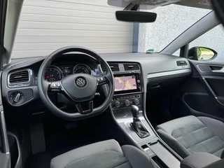 Volkswagen Golf Volkswagen Golf 1.0 TSI Comfortline Bus CarPlay/Massage/Stoelverw/Adap.Cruise/Navi/Climate/incl. onderhoudsbeurt - afbeelding nr 13