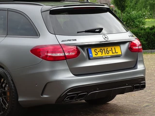 Mercedes-Benz C-Klasse Mercedes-Benz C-Klasse Estate C63 AMG S V8 BI-Turbo 510PK / AMG Ceramic / 2018 / LED - afbeelding nr 71