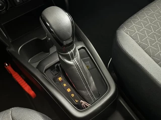 Suzuki Swift Suzuki Swift 1.2 Select Smart Hybrid Automaat | Navigatie | Adaptieve Cruise Control | Parkeercamera - afbeelding nr 18