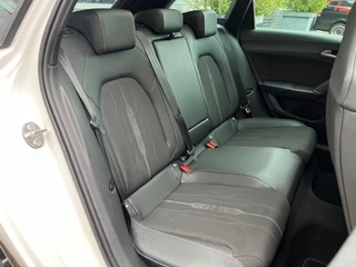 CUPRA Leon Sportstourer CUPRA Leon Sportstourer 1.4 E-HYBRID VZ 245PK - PANO - CAMERA - 19 INCH - afbeelding nr 16