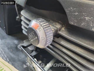Iveco Daily Iveco Daily 35S14 Automaat L2H2 3,5t Trekhaak Airco Cruise Camera Werkplaatsinrichting Euro6 Tankinstallatie Servicewagen L2 12m3 Airco Trekhaak Cruise control - afbeelding nr 26