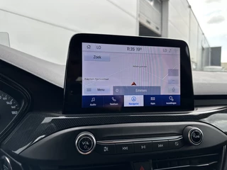 Ford Focus Ford Focus Wagon 1.5 EcoB. ST Line Comf-Tech-WinterPack 1500AHG - afbeelding nr 17