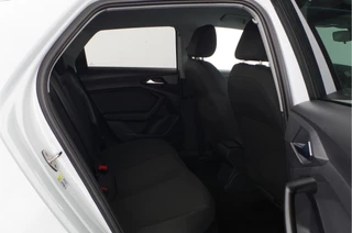 Audi A1 Sportback Audi A1 Sportback 30 TFSI S line > 116pk/Zwart dak/17inch/Glacier White/stoelverwarming... - afbeelding nr 17