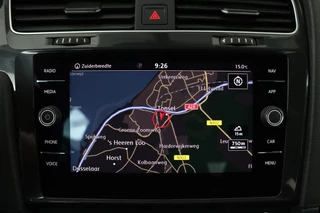 Volkswagen Golf Volkswagen Golf 1.6 TDI Comfortline | Carplay | Navigatie |  Adaptive cruise | Climate control | Parkeerhulp | Regen-/lichtsensor - afbeelding nr 9