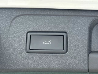 Volkswagen Passat Volkswagen Passat Variant GTE 218PK DSG HYBRID GTE BUSINESS CAMERA/NAVI/STUURVERW. - afbeelding nr 14