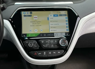 Opel Ampera-e Opel Ampera-e Business executive 60 kWh, NL AUTO, NAP, BOSE, LEDER, NAVI, CRUISE, KEYLESS, CAMERA, DODEHOEK, ECC-AIRCO, STOEL/STUURVERWARMING, LICHTMETAAL 17
