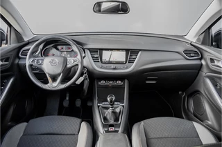 Opel Grandland X 131PK CarPlay Navi Camera 18