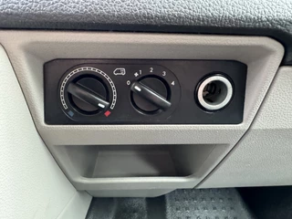 Volkswagen Transporter 9-Persoons/Airco/Cruise control/Nieuw model/ Incl BTW - afbeelding nr 24