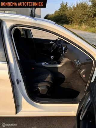 Peugeot 308 Peugeot 308 SW 1.2 PureTech Allure - afbeelding nr 16