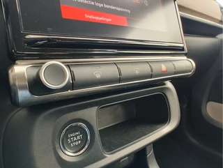 Citroën C3 Citroën C3 1.2 PURETECH SHINE BUSINESS Keyless | Stoelverwarming | Houtinleg dashboard - afbeelding nr 16