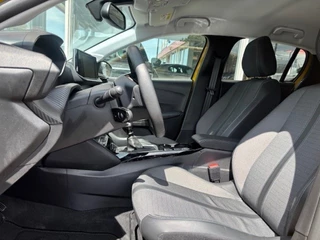 Peugeot 208 Peugeot 208 1.2 PT 100 Allure, Carplay, Dab, Navi, Clima, Cruise, Led - afbeelding nr 19