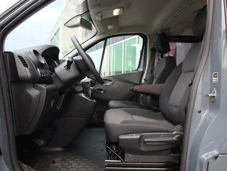 Renault Trafic Renault Trafic bestel 2.0 dCi 145 DC Comfort Automaat 5zits | Dubbele deur  | Apple carplay | Stoelverwarming | Trekhaak - afbeelding nr 4