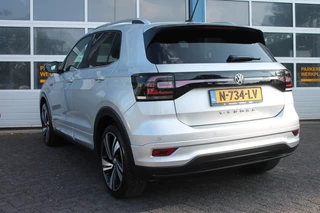 Volkswagen T-Cross Volkswagen T-Cross 1.0 TSI Style Business R-line Automaat Virtual Cockpit - afbeelding nr 13