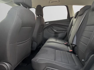 Ford Kuga Ford Kuga 1.5 Titanium | Navi | Cruise | Climate | Pdc | Full-Option - afbeelding nr 15