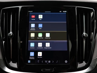Volvo V60 Volvo V60 T6 PLUG-IN HYBRID ULTRA DARK SCHUIFDAK FULL-LED HEAD-UP DISPLAY - afbeelding nr 27