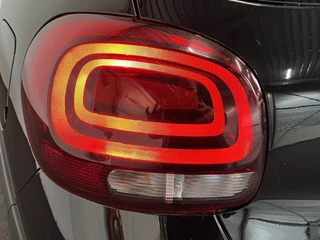 Citroën C3 Citroen C3 1.2 PureTech Max Automaat  Airco Navigatie d.m.v.Apple carplay / Android Auto Parksensoren Lichtmetalen Velgen - afbeelding nr 26