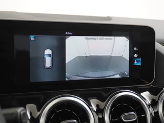 Mercedes-Benz B-Klasse Mercedes-Benz B-Klasse 180 AMG // Panoramadak // Camera // Augemented Reality // Carplay // Elek. Achterklep // Night Pakket // Cruise Control - afbeelding nr 33