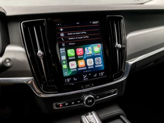 Volvo V90 Volvo V90 2.0 T5 Momentum 255Pk Automaat (APPLE CARPLAY, GROOT NAVI, LEDER, CAMERA, ADAPTIVE CRUISE, ELEK SPORTSTOELEN, STOELVERWARMING, GETINT GLAS, NIEUWE APK, NIEUWSTAAT) - afbeelding nr 8