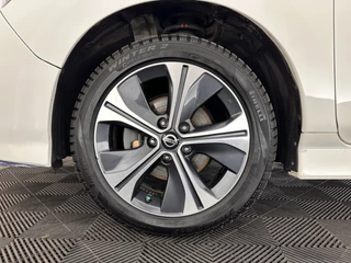 Nissan Leaf (INCL-BTW) Aut.* FULL-LEATHER | FULL-LED | BOSE-SURROUND | ADAPTIVE-CRUISE | SURROUND-VIEW | KEYLESS | NAVI-FULLMAP | BLIND-SPOT | DAB+ | ECC | PDC | COMFORT-SEATS | CARPLAY | 17 