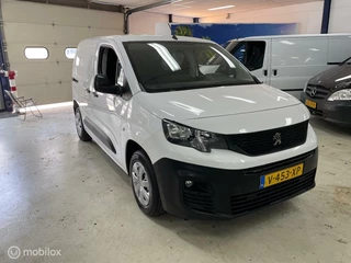 Peugeot Partner Peugeot Partner 1.6 BlueHDI Premium Euro 6 Airco Nav! - afbeelding nr 2