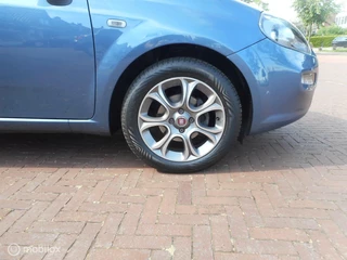 Fiat Punto Fiat Punto TwinAir Turbo 100 Sempre 5d +TREKHAAK+METALLIC LAK+ECC+CRUISE CONTROL - afbeelding nr 7