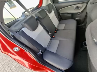Toyota Yaris Toyota Yaris 1.5 Hybrid Active - afbeelding nr 27