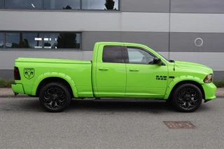 Dodge Ram 1500 Dodge Ram 1500 5.7 V8 4x4 Quad Cab Sport | Leder | Camera |  Trekhaak | 20'' | Airco | Cruise control | LPG 122 liter | LED verstraler | Bluetooth | Side-Bars - afbeelding nr 12