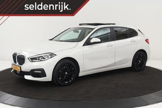 BMW 1 Serie BMW 1-serie 118i Advantage | Panoramadak | Stoelverwarming |  Camera | Sportstoelen | Full LED | Navigatie | Live Cockpit - afbeelding nr 1