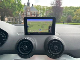 Audi Q2 Audi Q2 1.4 TFSI | 150PK | Navi | 19 Inch | Dealer Onderhouden | - afbeelding nr 10