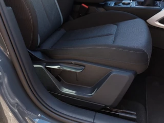 Audi Q2 Audi Q2 1.4 TFSI CoD 150pk Sport Pro Line | Origineel NL | Navi | Airco | Cruise | Bluetooth Carkit+Streaming | Pdc | Rijstrook+Licht+Regensensor | Privacy Glass | 18''lm - afbeelding nr 30