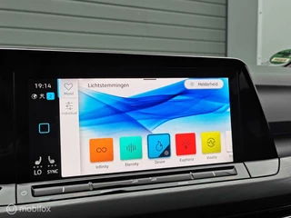 Volkswagen Golf Volkswagen Golf 1.5 eTSI STYLE 150PK/DSG/ACC/NAV/IQLIGHT/VOL - afbeelding nr 20