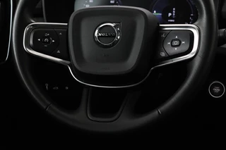 Volvo XC40 Volvo XC40 1.5 T4 Recharge Inscription Expression |  Panoramadak | Leder | Trekhaak | Stoel & stuurverwarming | Carplay | Full LED | Navigatie | Camera | Climate control - afbeelding nr 9